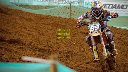 kaiyun网页版|足球之夜，足协原计划伊万带队东亚杯，但自下而上的力量推动他下课