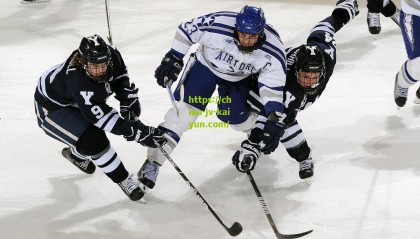 kaiyun网页版-火爆苏超第三轮，南通4-0泰州领跑，超2万人观战盐城1-0淮安